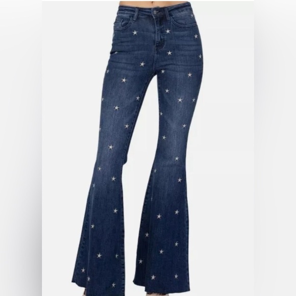Judy Blue Flare Wide Leg Blue Jeans with Star Pattern Size 3/26 Very Stylish!! - Picture 7 of 12